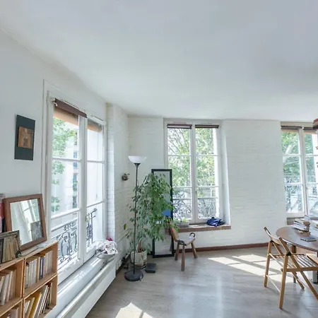 Apartamento Superb Studio Near Buttes Chaumont