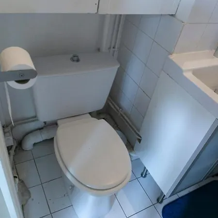 Апартаменты Superb Studio Near Buttes Chaumont